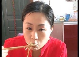 娱乐吃瓜酱东北孩子,娱乐吃瓜酱的独特魅力